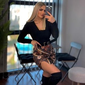 Bluz + Etek + Kemer Takımı 1015